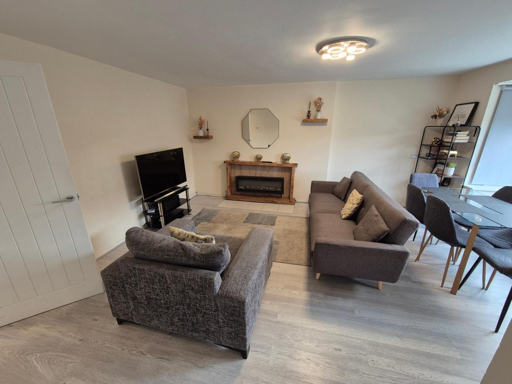 Lovely & Beautiful 2 Bed-Apartment In 博勒姆伍德 外观 照片